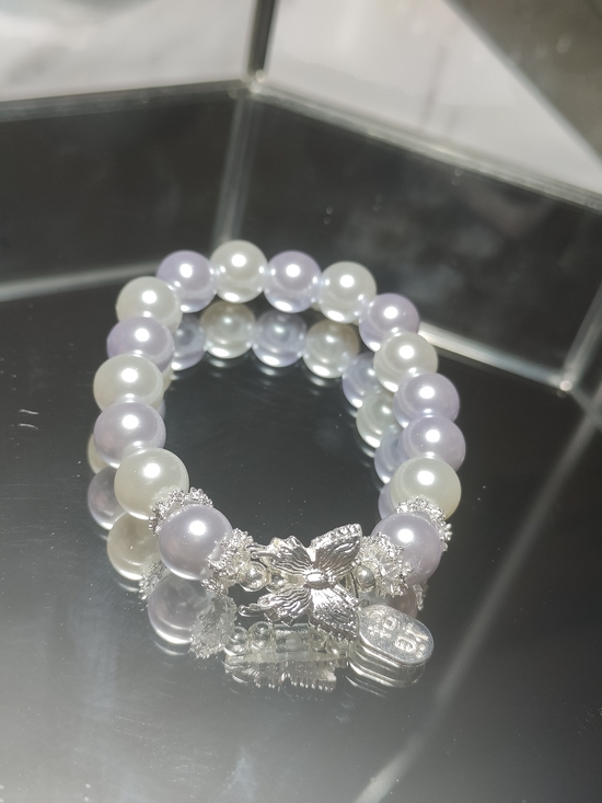 Jewelry - Pearl-Effect Lavender & Ivory Beaded Bracelet with Floral Charm